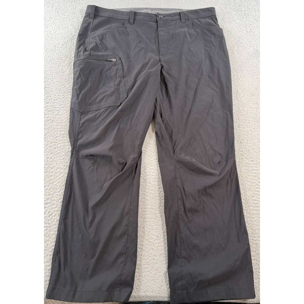 Eddie Bauer Hiking Pants Men's 40x30 Black‎ Straight Leg Mid Rise Lightweight